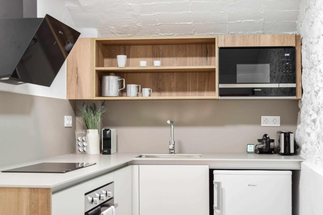 Casa Besalu Estudio En El Centro Del Pueblo Kültér fotó
