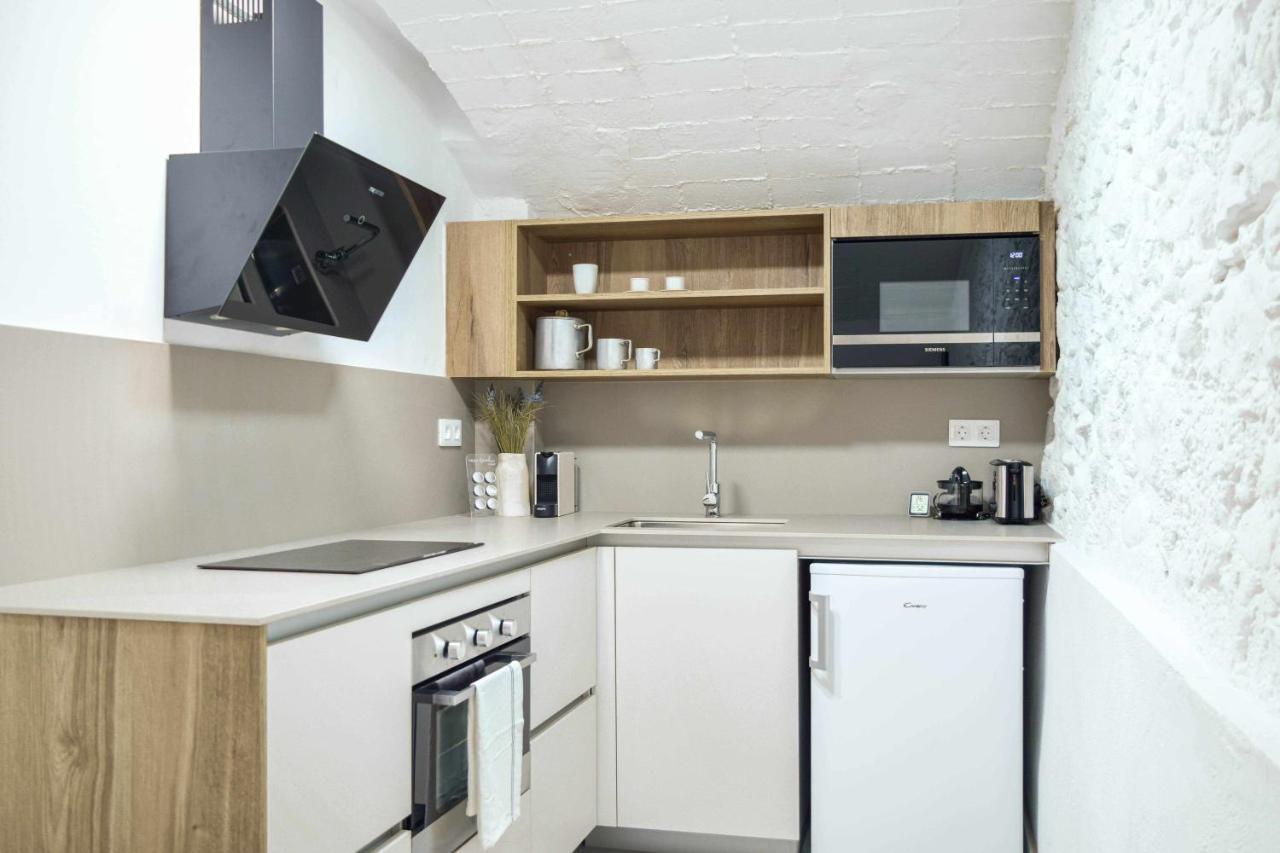 Casa Besalu Estudio En El Centro Del Pueblo Kültér fotó