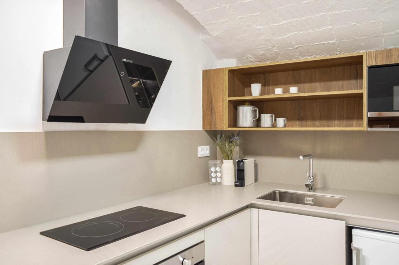 Casa Besalu Estudio En El Centro Del Pueblo Kültér fotó
